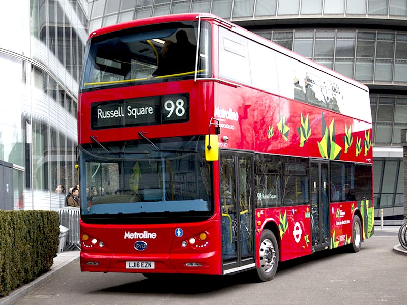 Can I do sightseeing bus tours in Normal local bus, which local bus route is better to see most of London landmarks or attractions?