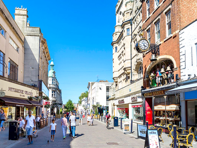 Gloucestershire Tourist Information Centres