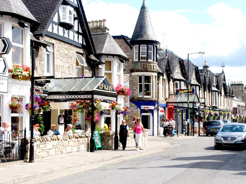 Pitlochry Centre