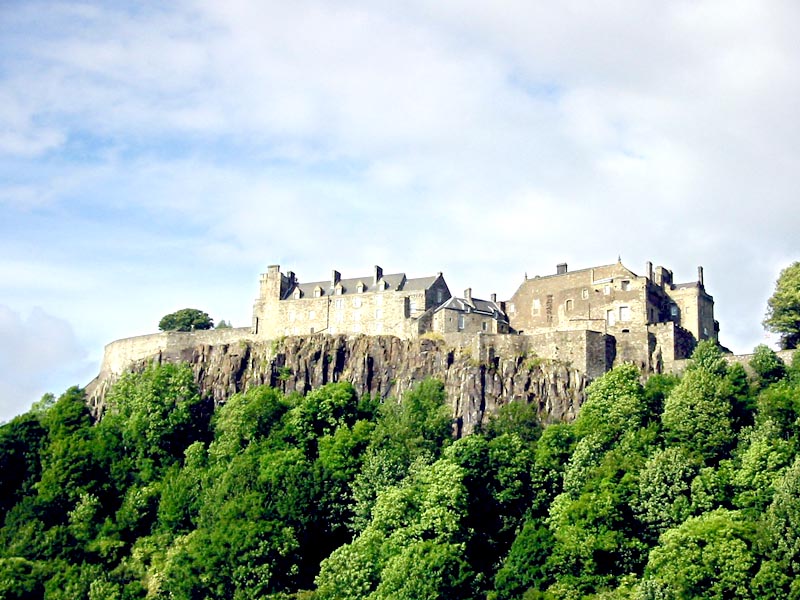  Stirlingshire Tourist Information Centres