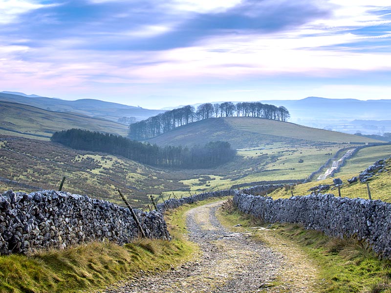  Yorkshire Dales Centre